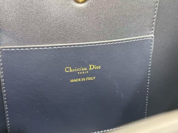 Dior Signature Bucket - Image 6