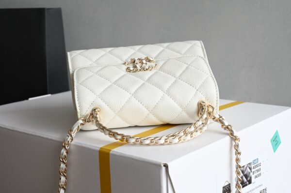 Chanel 25S Kelly Medium - Image 3