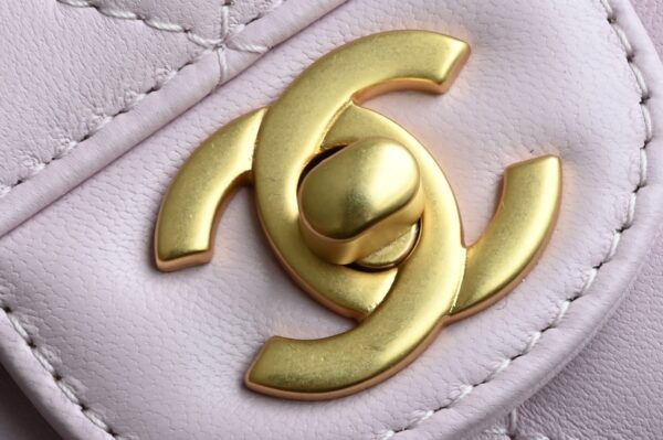 Chanel 25P Small - Image 7