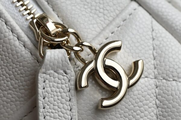 Chanel  24C Mini - Image 7