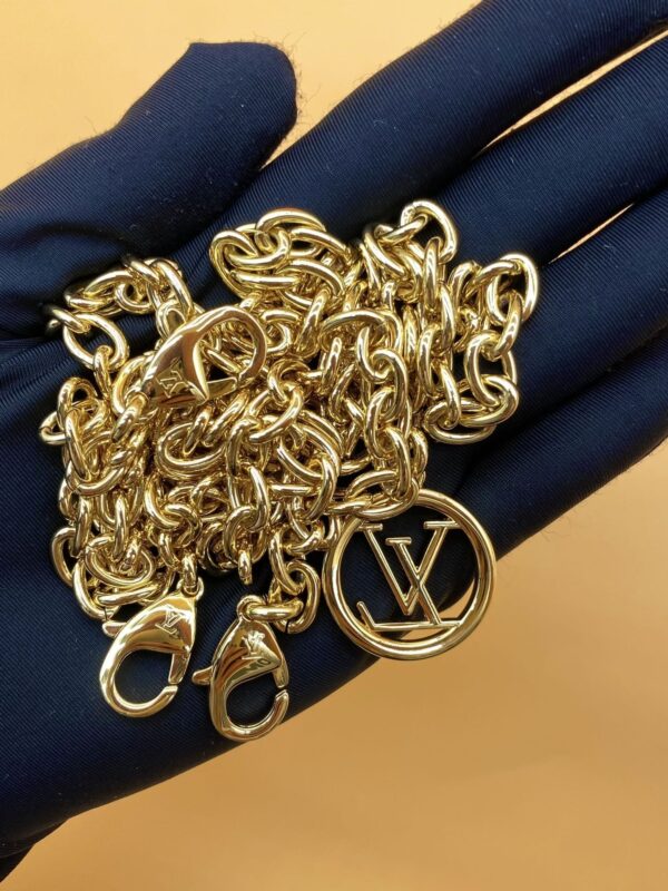 LV Wallet On Chain Lily - Image 5